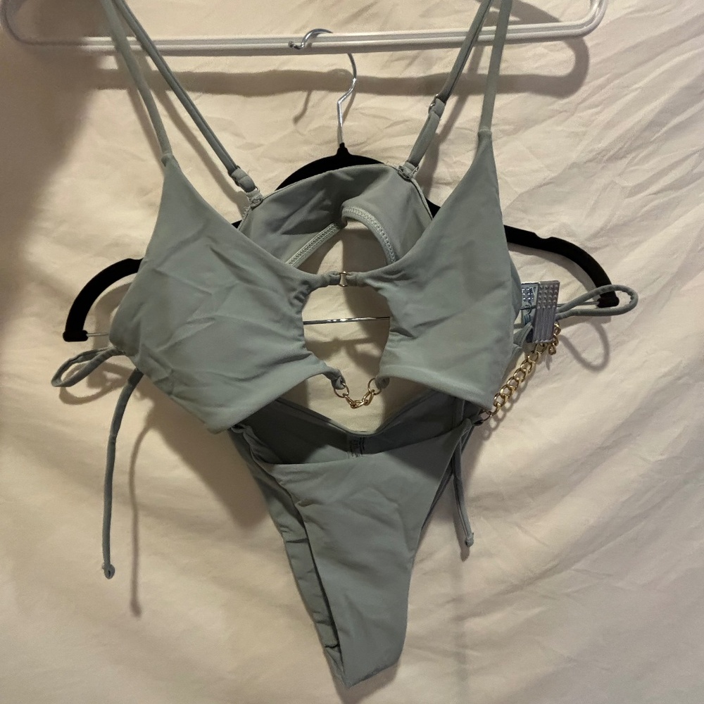 Bikini